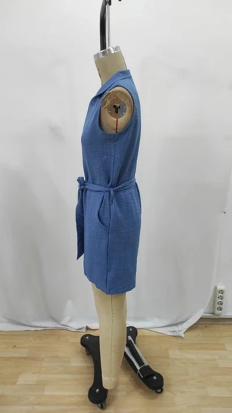 Kadın Sıfır Kollu Yakalı Düğmeli Belden Kuşaklı Kısa Keten Tulum - Resim 7