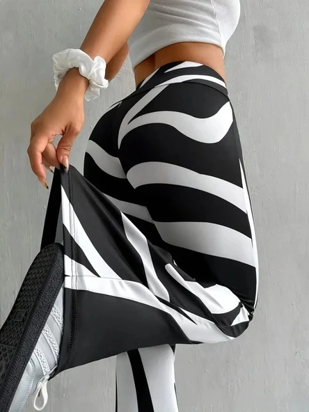 Kadın Yüksek Bel Zebra Desenli Dalgıç Tayt ürün görseli
