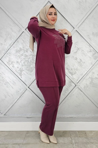 KADIN DİKME VE TAŞ DETAYLI TESETTÜR TAKIM ürün görseli