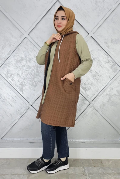 KADIN KAPİTONE CEPLERİ DÜĞME DETAYLI KAPİTONE YELEK - Resim 2