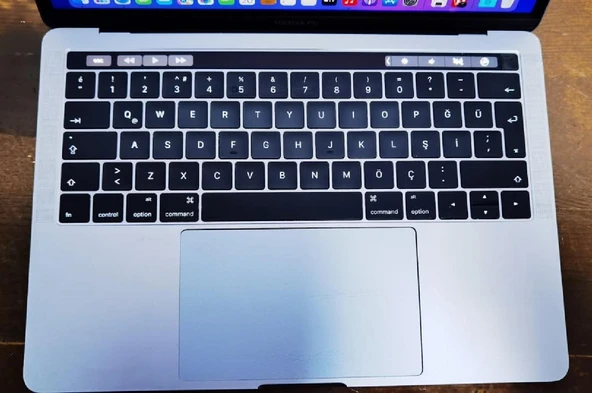 Apple Macbook Pro A1706 Intel i5-6267U 8 Ram 256 SSD Kusurlu Notebook - Outlet - Resim 5