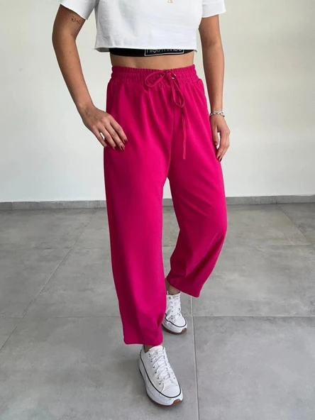 Kadın Dalgıç Krep Full Likralı Paçası Pens Detay Pantolon ürün görseli