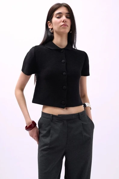 Bebe Yaka Düğmeli Bluz - Resim 4