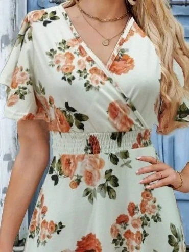 Kadın Kısa Kollu Kruvaze Yakalı Desenli Süprem Kısa Elbise - Resim 2