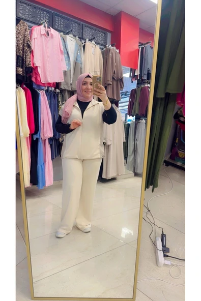 Kısa Kollu Yanları Parça Detaylı Fermuarlı İkili Takım - Resim 2