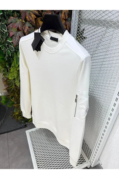 Bisiklet Yaka Kolda Cepli Tişört - Resim 4