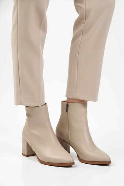 Ayakmod Bej Cilt Fermuarlı Polarlı Kaymaz Kadın Topuklu Bot 343126 Z ürün görseli