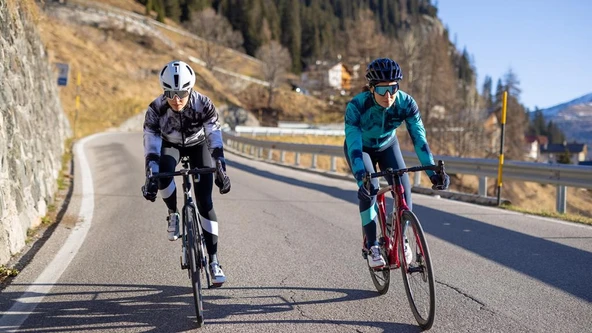 Santini NEBULA STORM Kadın Rüzgarlık Bisiklet Ceketi 2W332L75NEBULSTOR - Resim 4