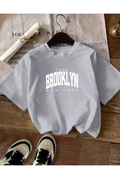 KOZİA OUTDOORS Brooklyn Yazı Baskılı Oversize Unisex Rahat Kalıp Basic Tişört ürün görseli