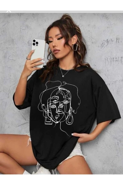 KOZİA OUTDOORS kozia kadın yüzü detaylı oversize t-şhirt ürün görseli