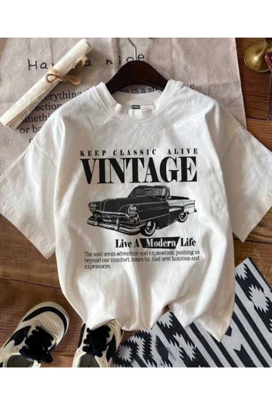 KOZİA OUTDOORS MALKOCBEY VİNTAGE ARABA BASKILI OVERSİZE BASİC O YAKA T-ŞHİRT - Resim 6