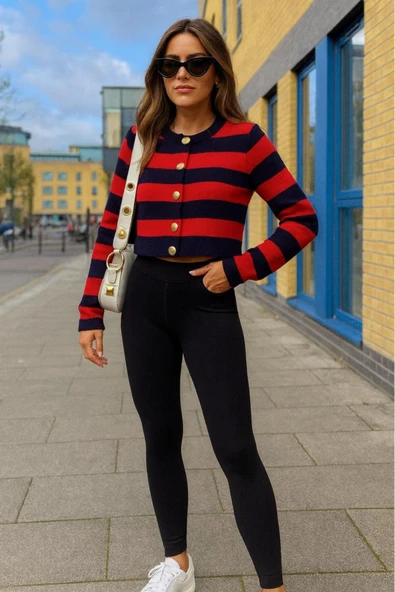 KOZİA OUTDOORS Krımızı Şeritli Triko Kısa Hırka ürün görseli