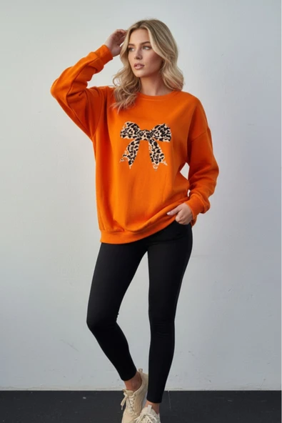 blackbonds baskılı bisiklet yaka kadın basic sweatshirt - Resim 8