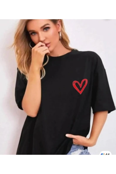 KOZİA OUTDOORS Pamuklu Minimal Kırmızı Kalp Baskılı Oversize Tişört ürün görseli