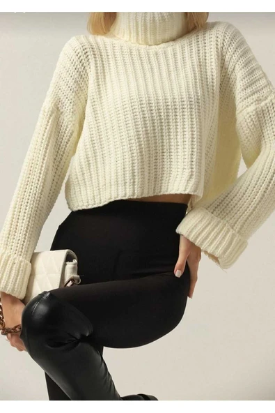 KOZİA OUTDOORS malkoçbey  Kadın degaje Balıkçı Yaka Crop Triko Kazak - Resim 2