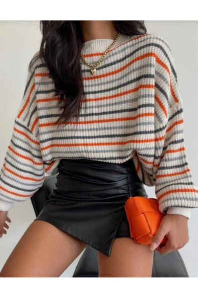 OSY Boutique Kadın Çizgili Kazak - Resim 3