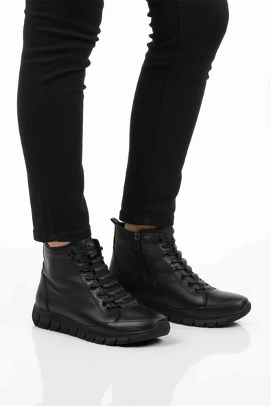 Ayakmod Siyah Hakiki Deri İçi Polarlı Kaymaz Fermuarlı Kadın Bot 3910 Z ürün görseli