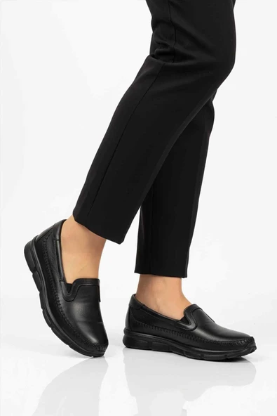 Ayakmod Siyah Hakiki Deri Ortopedik Kadın Casual Ayakkabı 602 Z ürün görseli