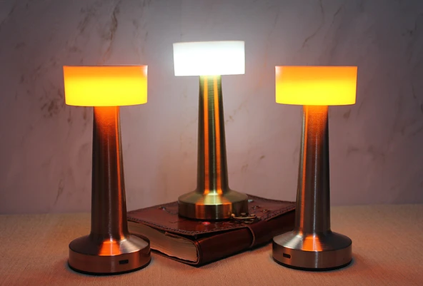 Masaüstü Dokunmatik Ledli Lamba Model 4 ürün görseli