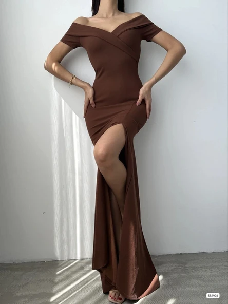 Kadın Dalgıç Kumaş Kayık Yaka Ve Dekolte Detaylı Elbise - Resim 2