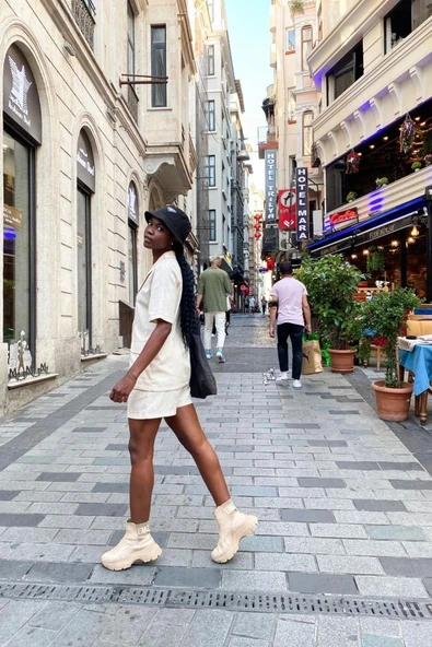 Bej Ceket Ve Şort Takım - Resim 3