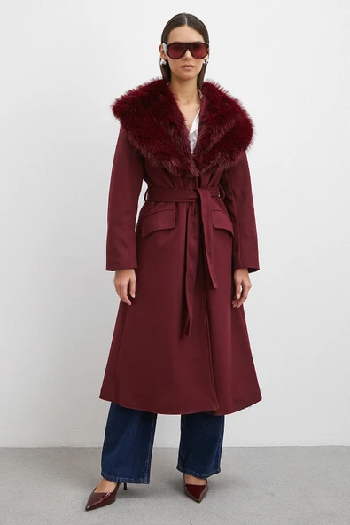 Kürk Yaka Kuşaklı Kaşe Kaban Bordo - Resim 2