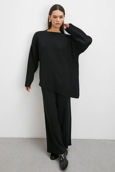 Eteği Çapraz Pantolonlu Bisiklet Yaka Takım Siyah - Resim 3