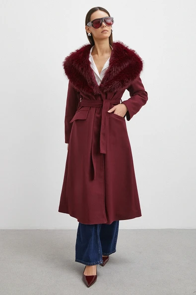 Kürk Yaka Kuşaklı Kaşe Kaban Bordo - Resim 3
