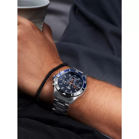 Lacoste LAC2011155 Erkek Kol Saati - Resim 4