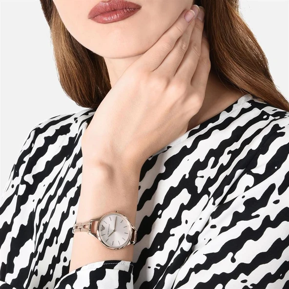 Emporio Armani AR11055 Kadın Kol Saati - Resim 4