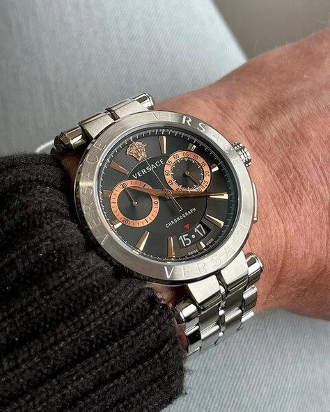 Versace VRSCVE1D01019 Erkek Kol Saati - Resim 5