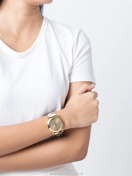 Burberry BU9026 Bayan Kol Saati - Resim 4