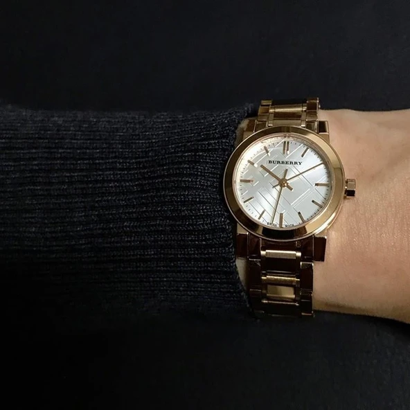 Burberry BU9204 Kadın Kol Saati - Resim 3