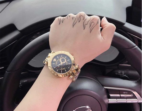 Versace VRSCVEBV00519 Erkek Kol Saati - Resim 3