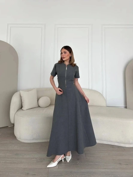 Kısa Kollu Önden Fermuarlı Çan Etekli Uzun Elbise  Antrasit ürün görseli