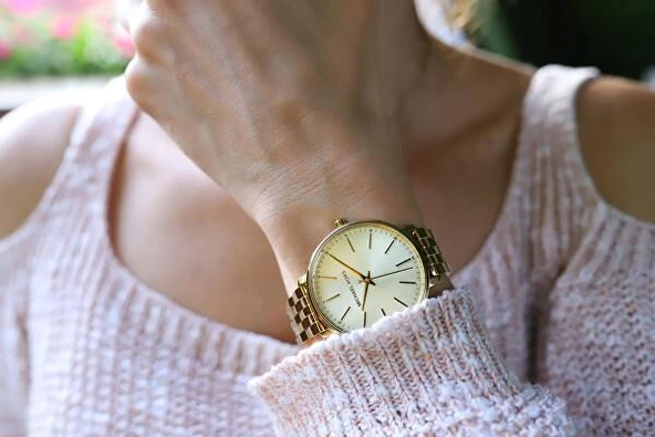 Michael Kors MK3898 Kadın Kol Saati - Resim 3