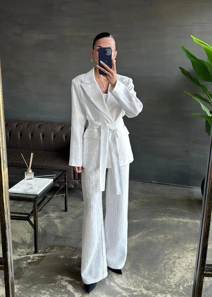 Ekru Beli Kuşaklı Ceket Ve Pantolon Parlak Takım - Resim 3