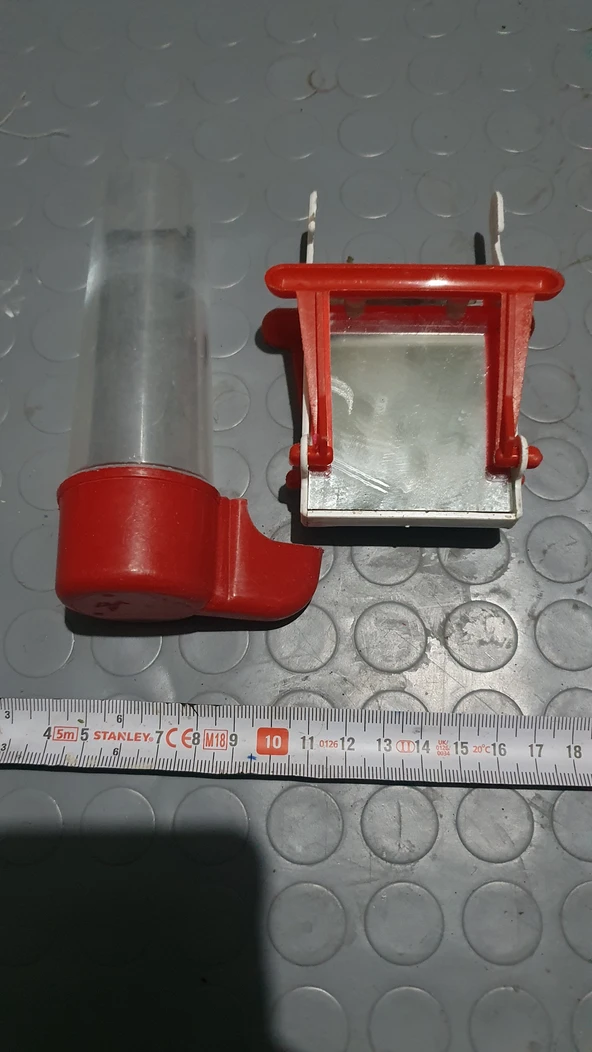 Kuş suluk ve salincak ikinci el temiz ürün görseli