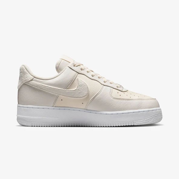 Nike Air Force 1 '07 Next Nature Spor Ayakkabı - Resim 4