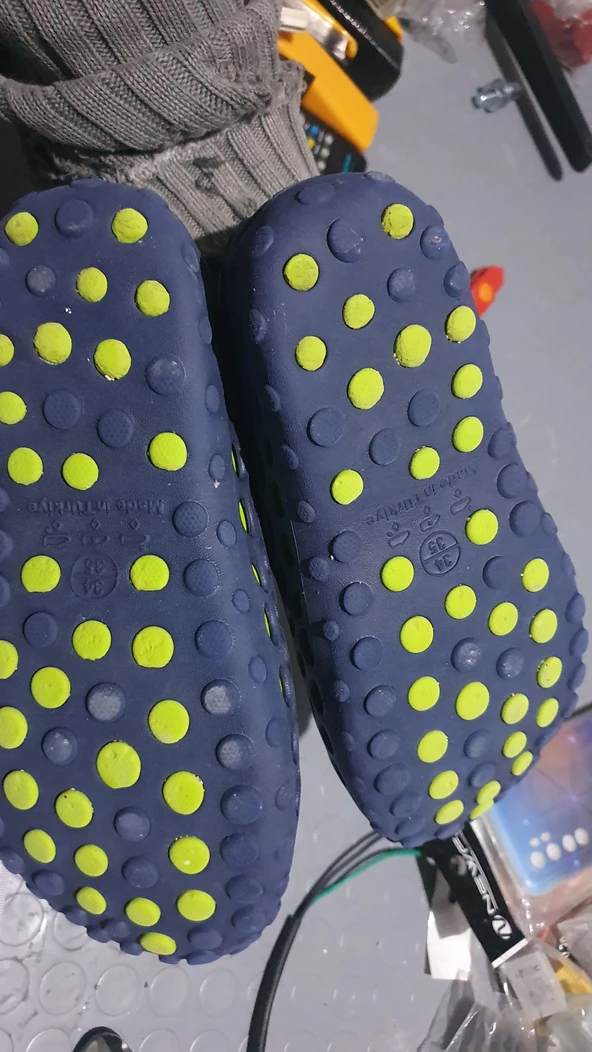 Bella terlik 34-35 numara çocuk terlik fotoğraftaki ürün - Resim 3