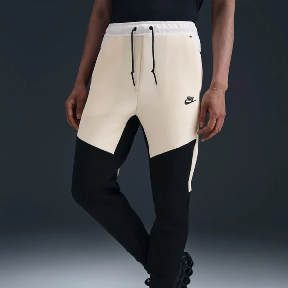NİKE Tech Fleece Jogger Erkek Eşofman Altı HV0959-114 - Resim 3