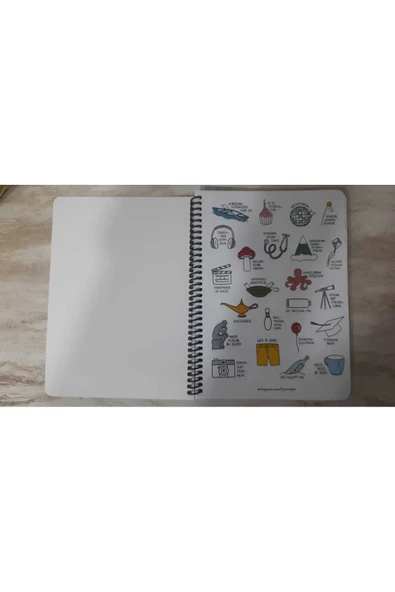Hisli Şeyler Keskin Color 80 Yp. Kareli Stickerli Dinlenmek Istiyorum Defter 500539-99 - Resim 2