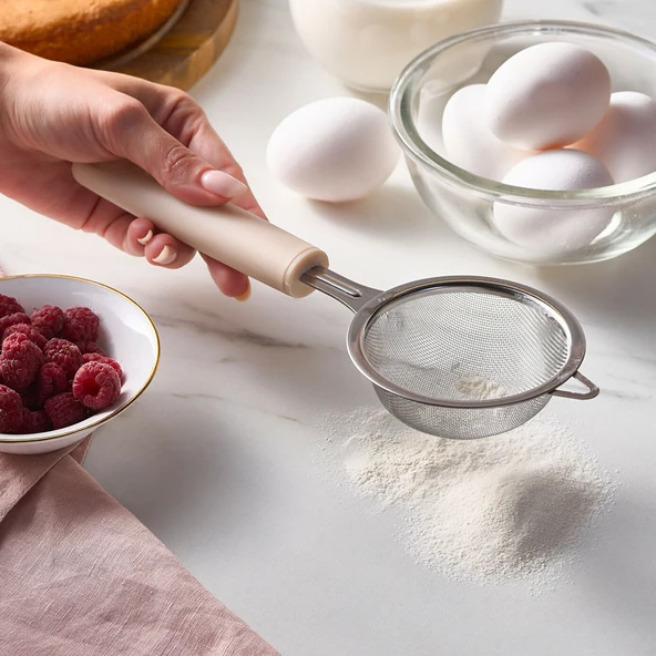 Karaca Ekin Silikon Saplı El Süzgeci - Resim 3