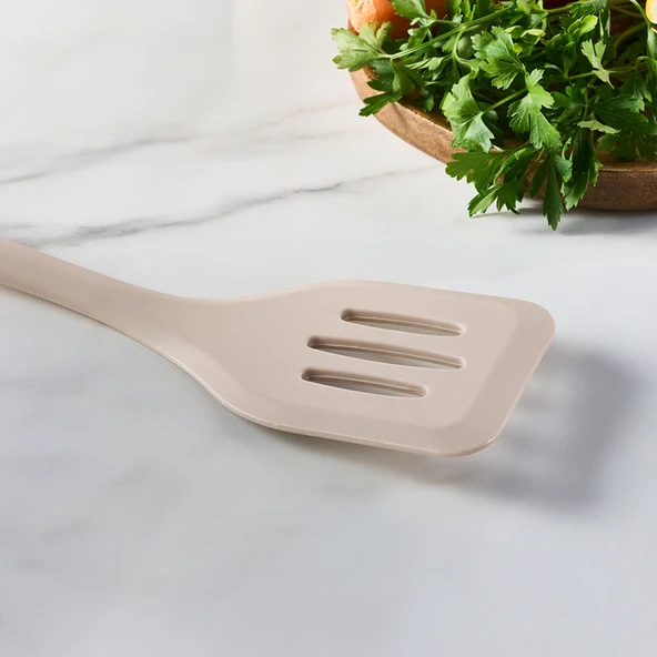 Karaca Ekin Oluklu Spatula - Resim 3