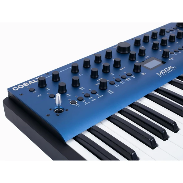 COBALT8 / 37 Tuş / 8-Voice Extended Virtual Analog Synthesizer - Resim 3