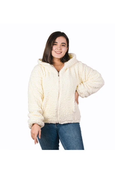 Harika Peluş Fabrikası Kış Modasında Fark Yaratın: Kadın Peluş Montlar ürün görseli 1