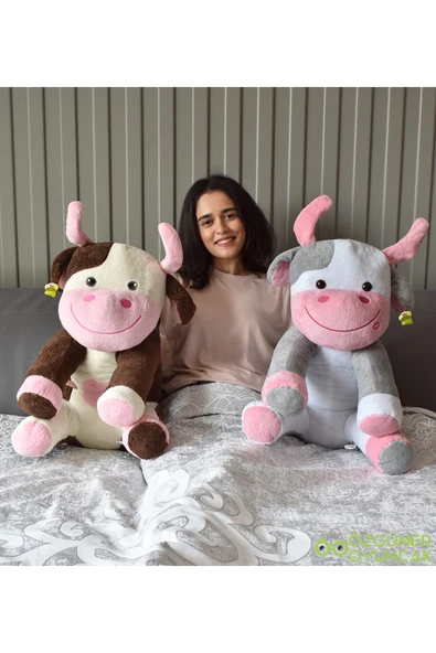 Özgüner Oyuncak Sevimli Oturan İnek Peluş Oyuncak – Rahatlatıcı ve Şirin Arkadaş - Resim 2