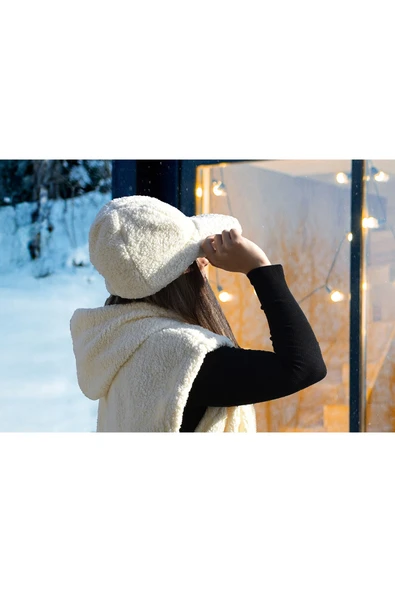 Pababo Pabtex Sıcak Tutarken Stil Sahibi Olun: Peluş Kadın Kasket Şapka - Resim 3