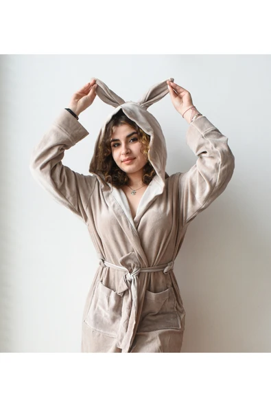 Harika Peluş Fabrikası Pabtex Kadın Niki Kadife Sabahlık – Kulaklı Bornoz Tasarımı, Rahat ve Şık Kışlık Model - Resim 2