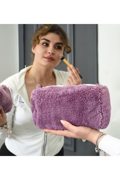 Harika Peluş Fabrikası Yumuşak Peluş Makyaj Çantası - Şık ve Kullanışlı Kadın Kozmetik Çantası ürün görseli 1